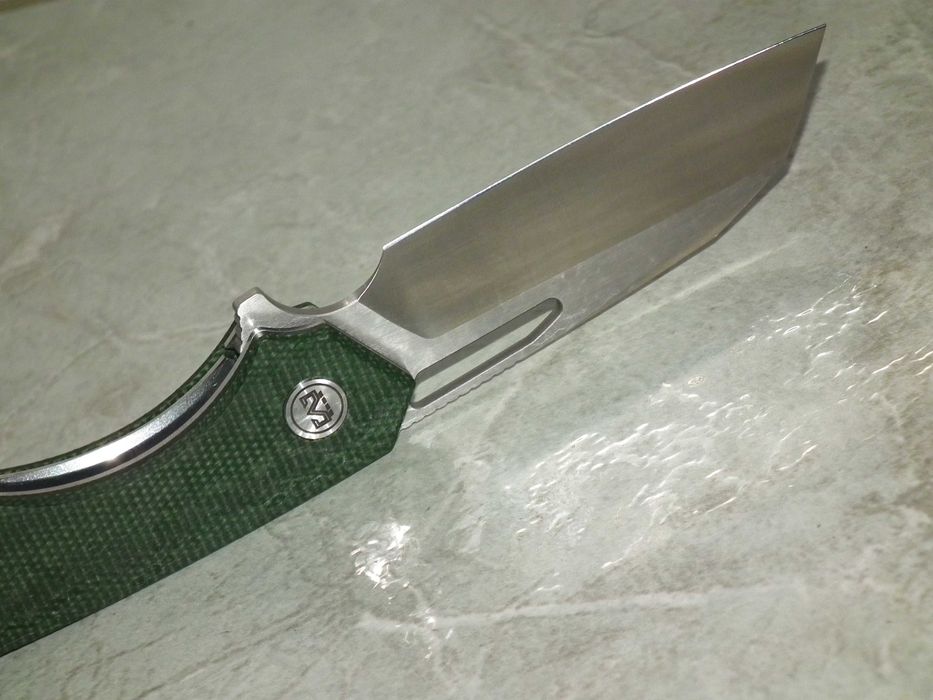 Miguron Keryx briceag tactic, nou, cutie, otel 14C28N, míner micarta, rulmenti ceramici
