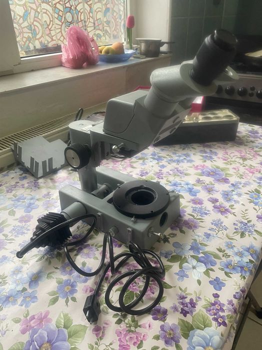 microscop binocular IOR N.T.I. 486-81 incomplet