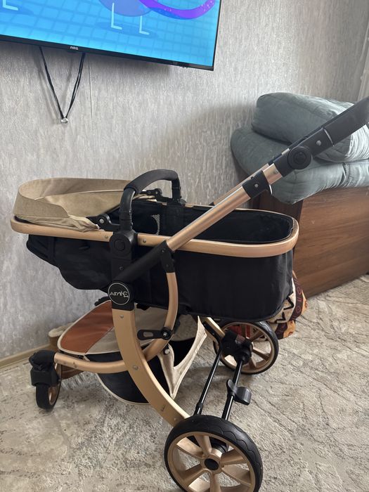 Продам детскую коляску AIMILE 2 в 1