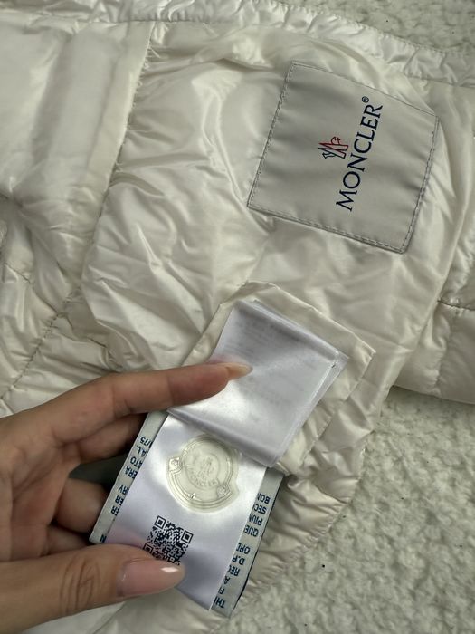 Яке за момиче Moncler