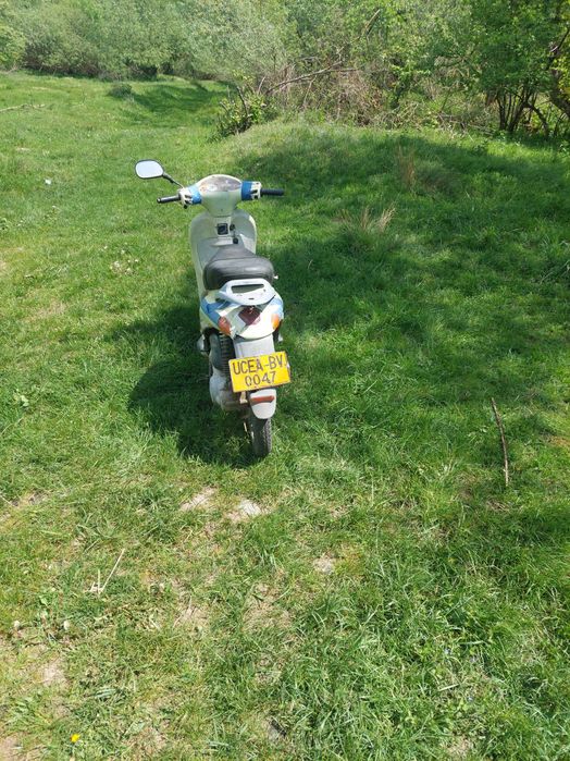se vinde scuter piaggio