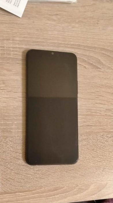 Продам телефон Vivo2026