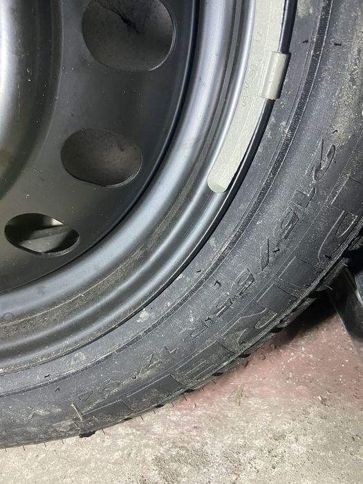 Резервна гума 215х55х17