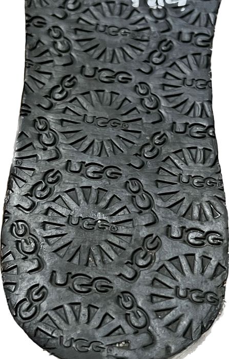 UGG, K Kameron. Кожаные кеды из США. 100% овчина. Оригинал. Разм. 38