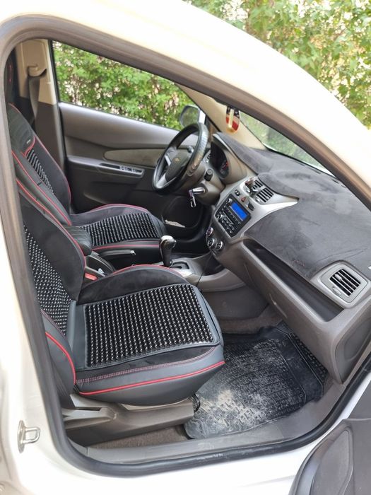 Chevrolet Cobalt 2019 — 3