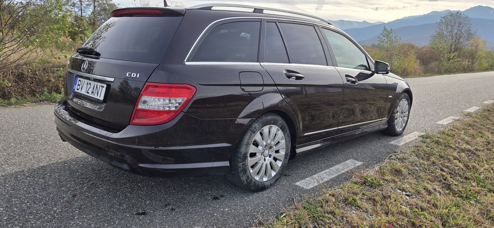 MERCEDES-BENZ C-Class 2011 — imagine 3