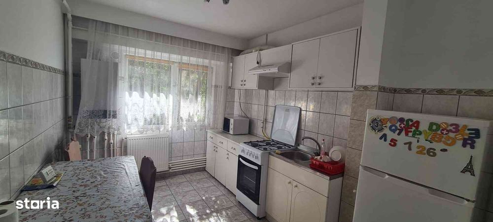 Apartament 3 camere de închiriat, Inel II