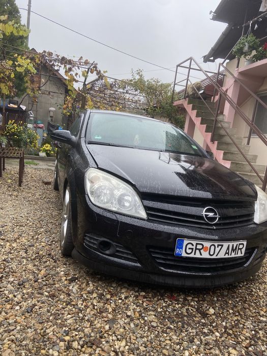 Opel astra h gtc 1.9 150 cp 2005