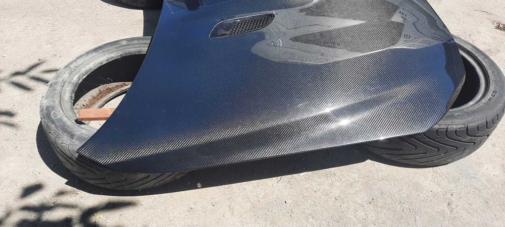 Capota motor BMW F52 seria 1 intre 2017 si 2020 model Carbon usoara