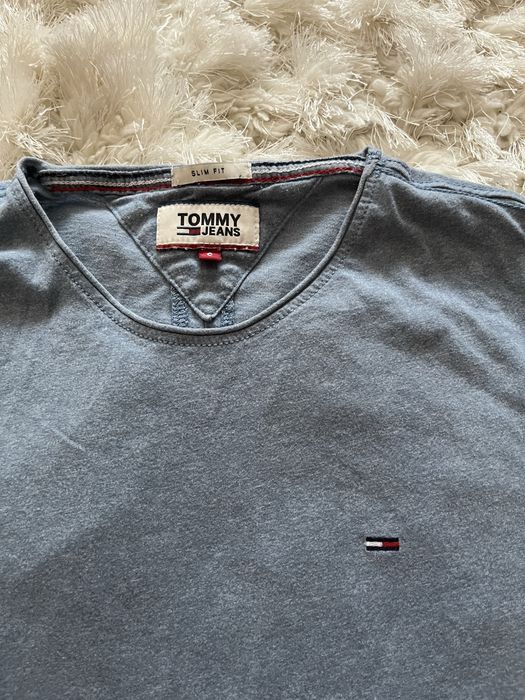 Tricou Tommy Hilfiger Jeans Slim Fit marimea S (nou)