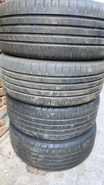 Kumho Ecsta HS51 225/55 R17 Dot 2021