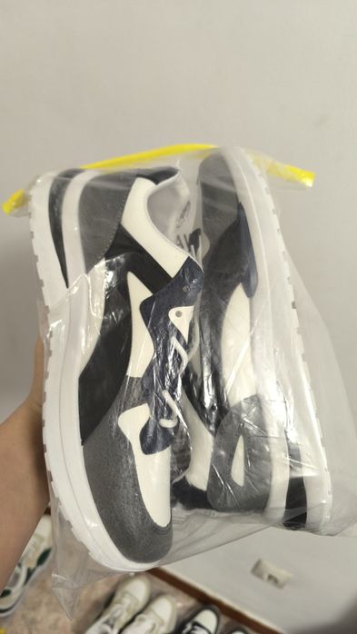 Хорошие кроссовки