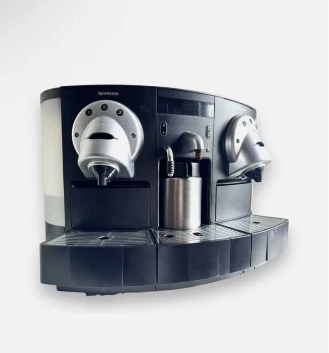 Кафемашина Nespresso Gemini CS 220 Pro