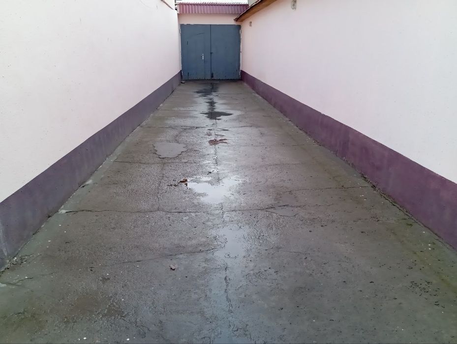 Участка сотилади