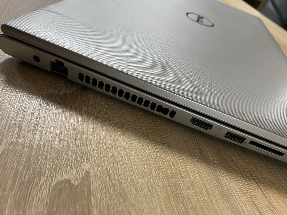 Laptop cu touchscreen DELL Inspiron 5559 – i7 / 8GB RAM / Windows 10
