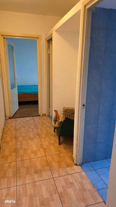 Narcisa-str Bucegi etajul 2-liber