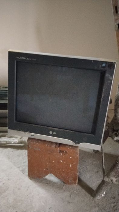 Монитор LG Flatron