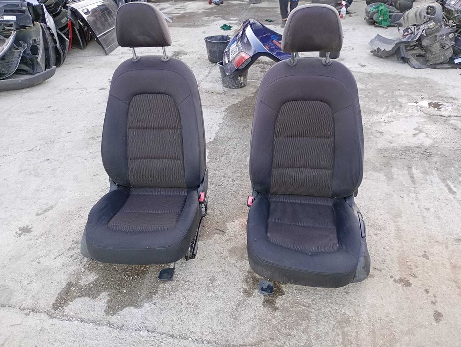 Scaune fata audi A4 b8 500 ron