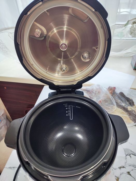 Мультиварка Тефаль Новая