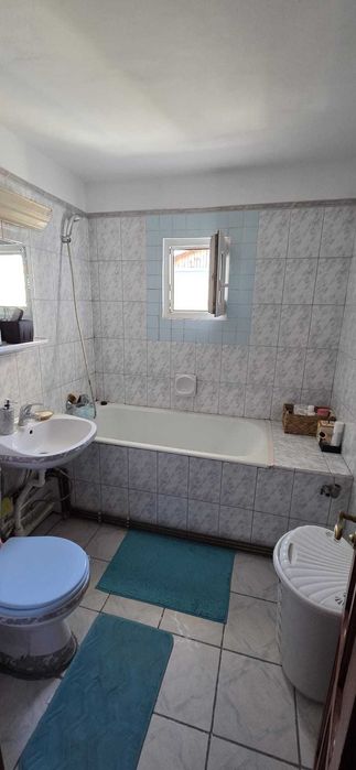 Apartament 3 camere Pacurari-Toma Cozma de inchiriat