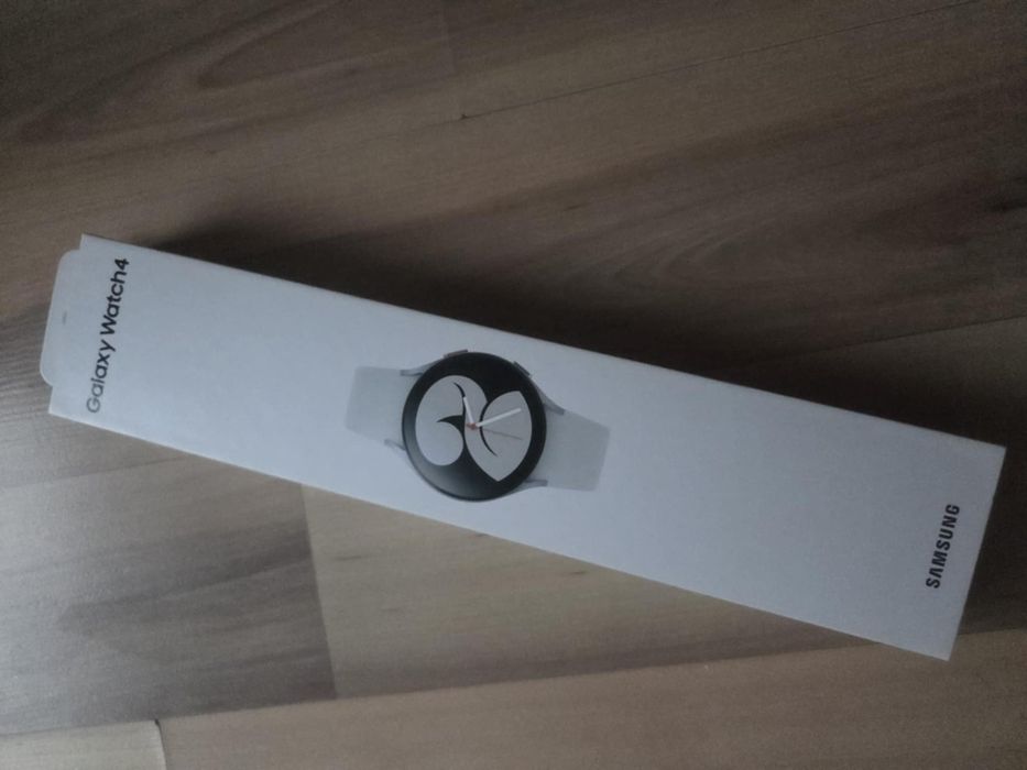 Часовник SAMSUNG