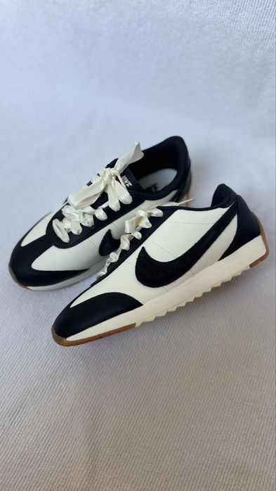 Nike Pacific LTR