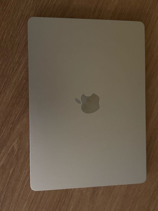 Macbook Air M2 2022г