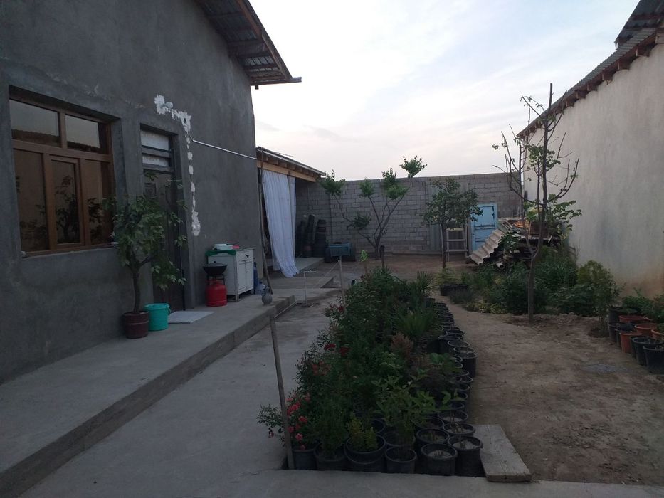 Uy sotiladi 3sotix joy