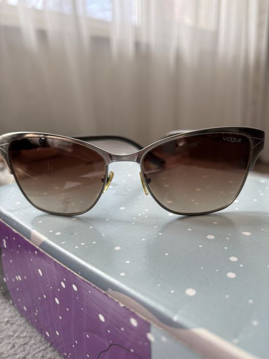Слънчеви очила Vouge