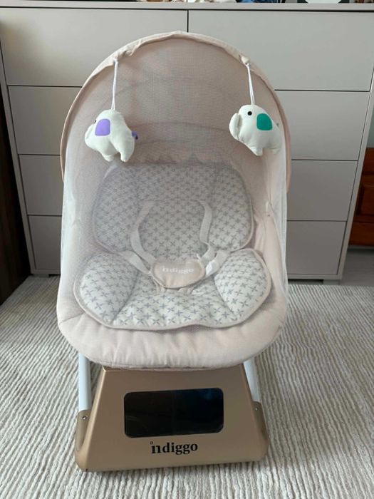 Leagăn / Balansoar electric 3D Motion BabyHug™ – Beige pentru bebe / nou-nascut