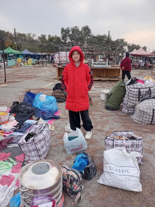 Продам Б/У вещи и обувь