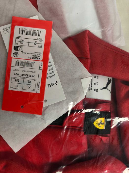 Оригинално софтшел яке Puma x Ferrari F1 Softshell Jacket / Яке Пума Ферари