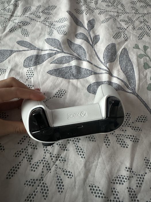 Xbox controller безжичен