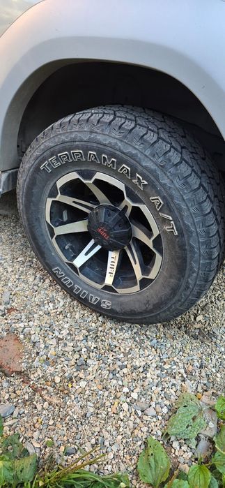 Продам Toyota Land Cruiser Prado