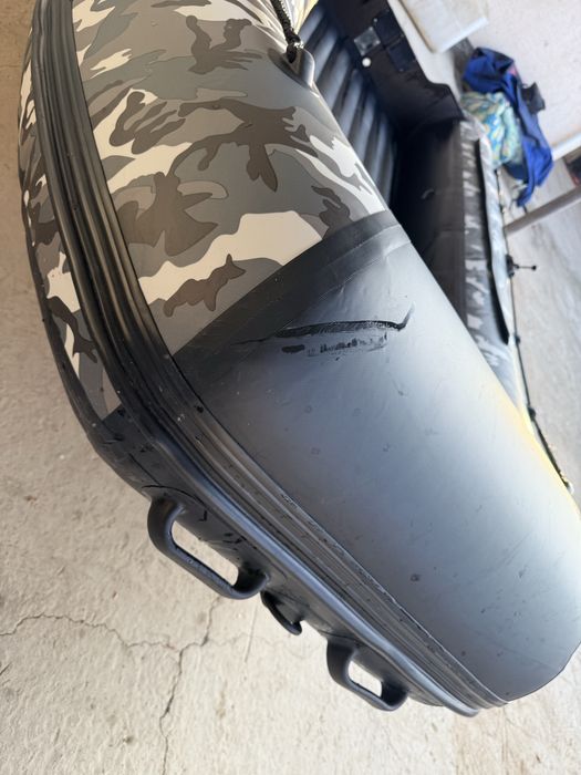 Продам Резиновая лодку Hunter