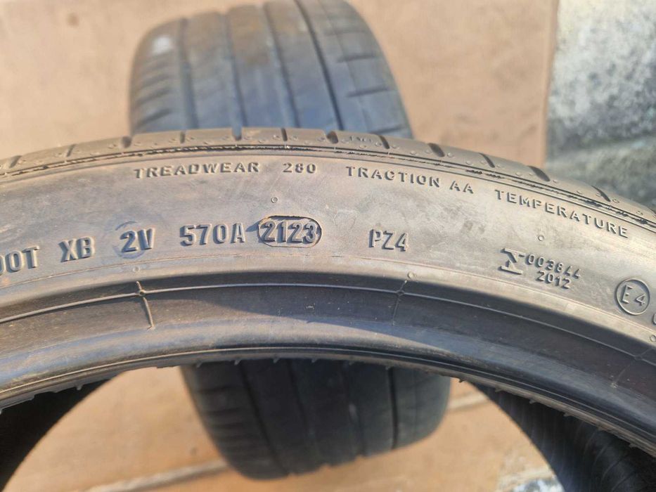 2 Pirelli R23 325/30 Летни гуми  DOT1421