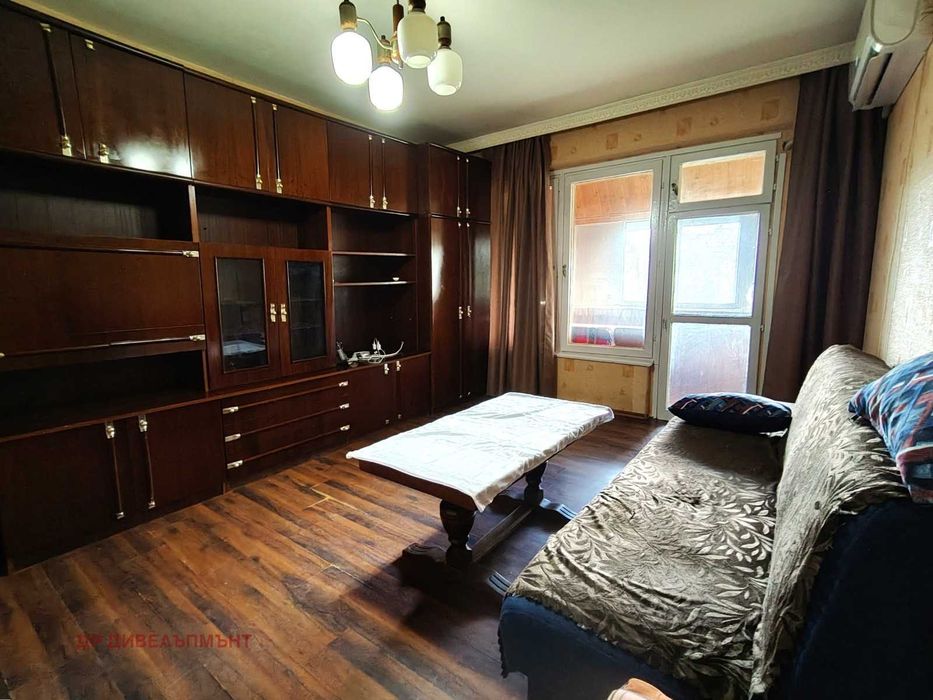 Продава се Тристаен апартамент в Варна, Владислав Варненчик - 72 кв.м за 1020 €/кв.м - Снимка #2