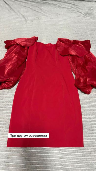 Продаю платья, новогодние