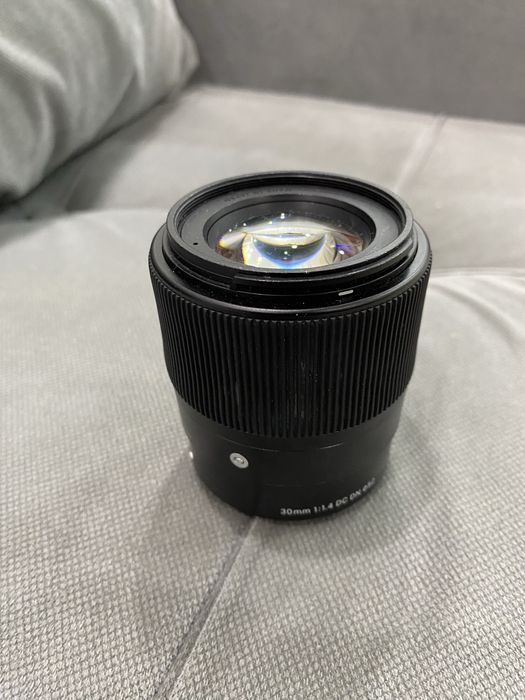 Sigma 30mm f/1.4 DC DN — Sony E