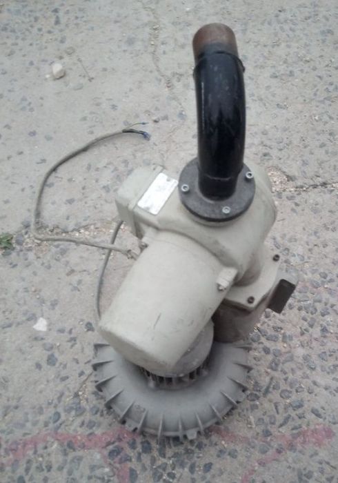 Extractor pompa generativă