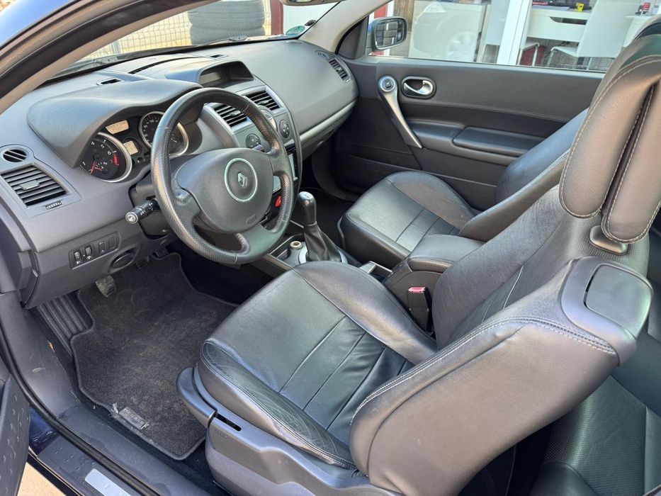 Renault Megane II ! 2399 Euro ! model CABRIO ! 165.100 km