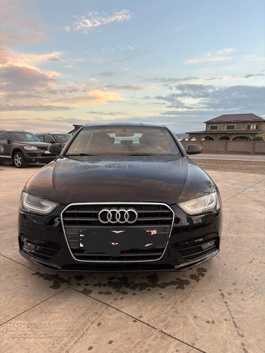 Audi A4 Limuzina