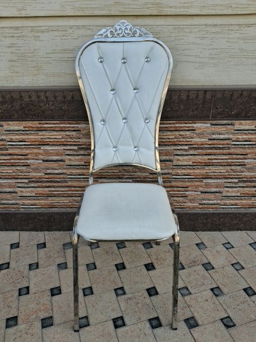 стуллар сотилади