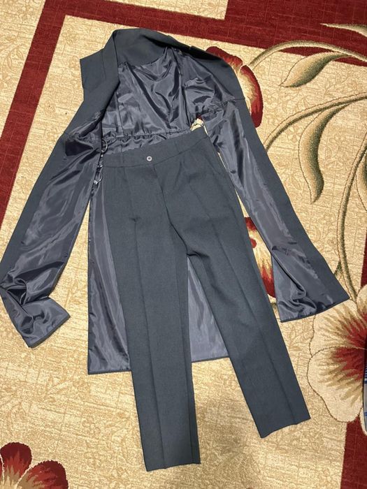 Продам шикарную двойку, костюм!