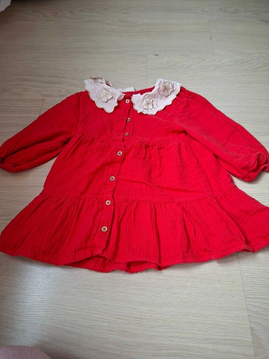 Rochita LC Waikiki fetite 3-4 ani ( 98-104)