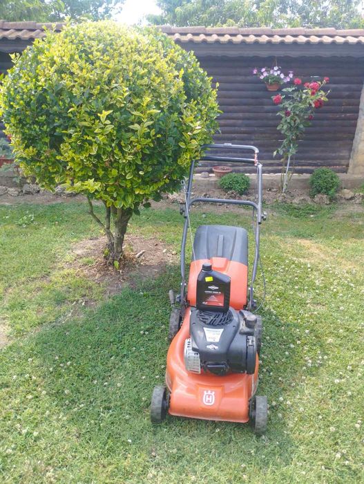 Моторна косачка Husqvarna LC140