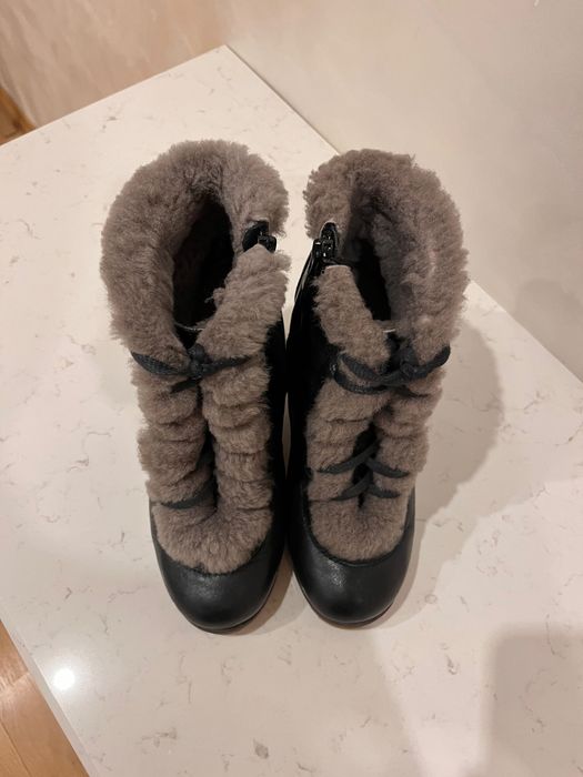 Боти от естествена кожа