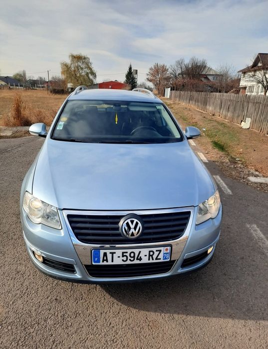 Dezmembrez Passat b6 2.0 tdi bmr