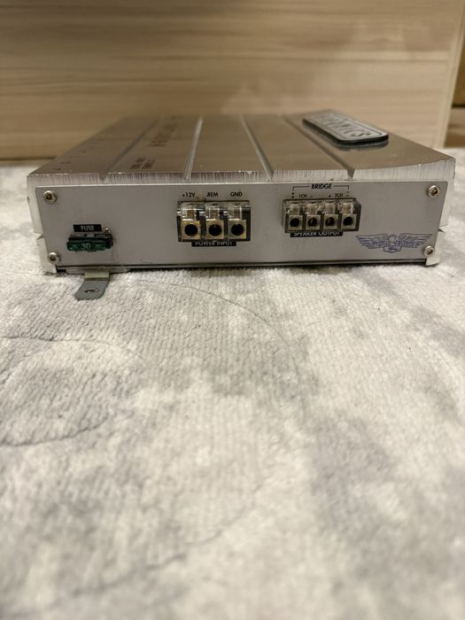 HiFonics Centurion SE Limited – 2-канален усилвател