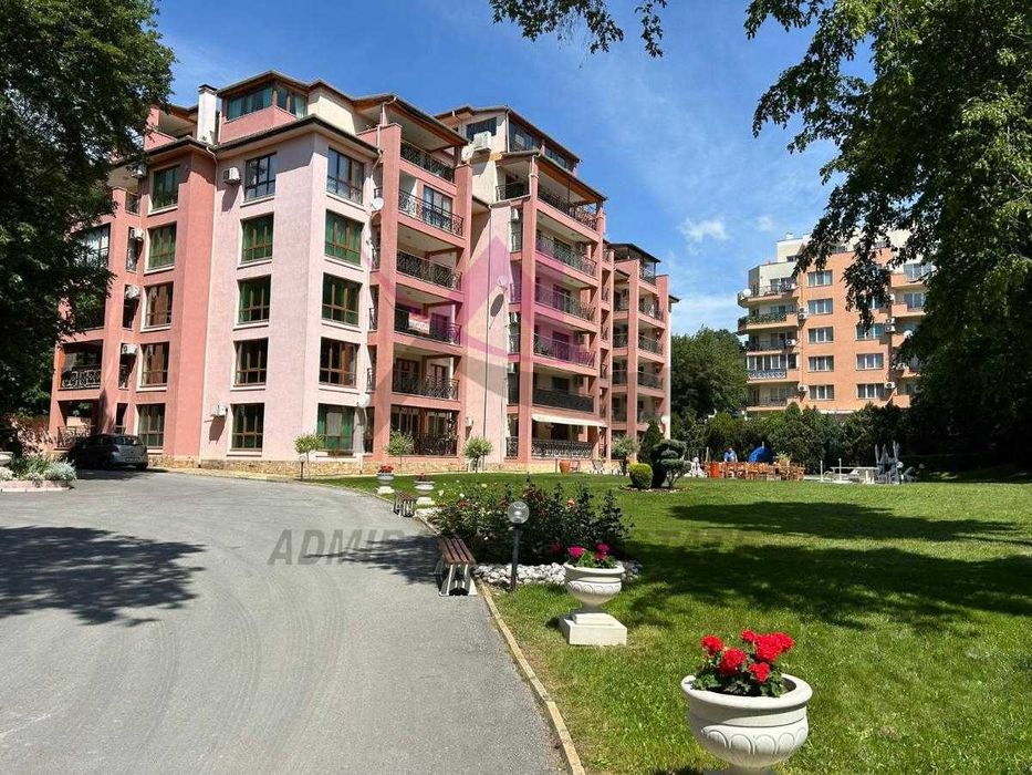 Дава се под наем Двустаен апартамент в к.к. Златни пясъци - 55 кв.м за 450 € - Снимка #8